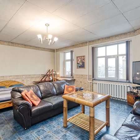 Sunny 1 Bedroom Apartment In Centre Of Рига Экстерьер фото